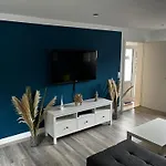Ferienwohnung Neuberend Apartament Neuberend